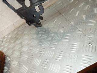 Крепление бампера переднего Mercedes-Benz C-Класс W204/S204 2007, 1.8 л., M 271.950, бензин, АКПП, серебро, седан, задний привод, A2048850216