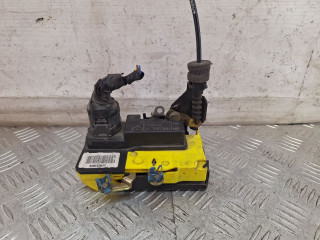 замок двери передней правой Volvo V70 2 поколение 2000, 30634617