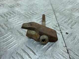 крепление форсунки Mercedes-Benz Sprinter 2 поколение (W906) (2006 - 2014), 2.1 л., OM 651.955, дизель, МКПП, зеленый, задний привод, A6510160438