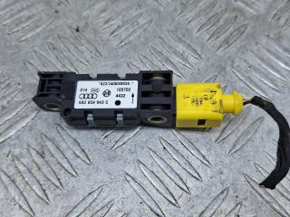 датчик удара Audi A6 4B/C5 [рестайлинг] (2001 - 2004), 2.4 л., BDV, бензин, МКПП, универсал, 4B0959643C