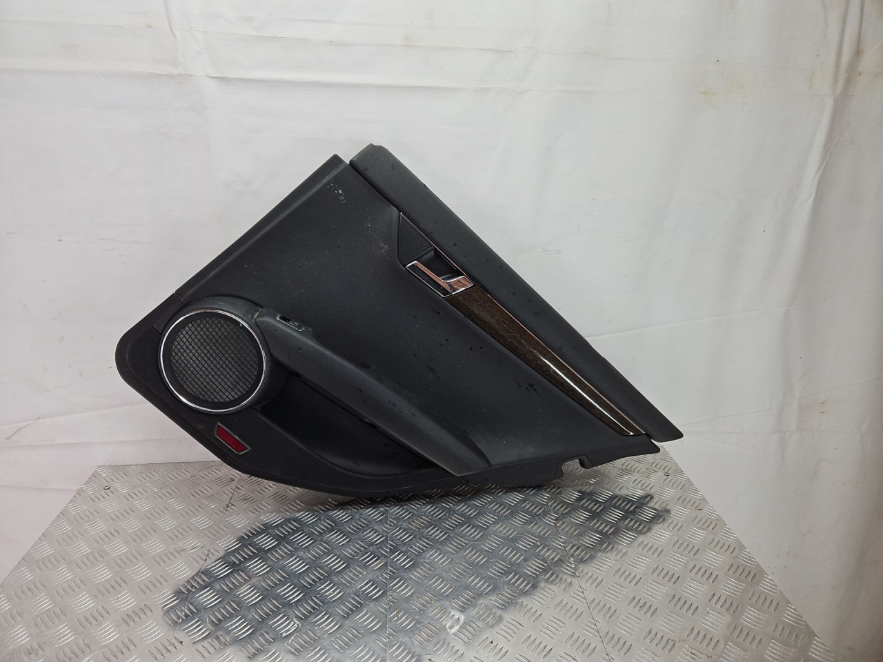 обшивка двери задняя правая Mercedes-Benz C-Класс W204/S204 2007, 1.8 л., бензин, АКПП, седан, A2045402710, RE00172777 - фото №1