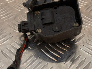 моторчик заслонки печки Mercedes-Benz GL-Класс X164 X164.822 2006, 3.0 л., дизель, АКПП, внедорожник 5 дв., 410475520, 03082006, 929888G, EFB336