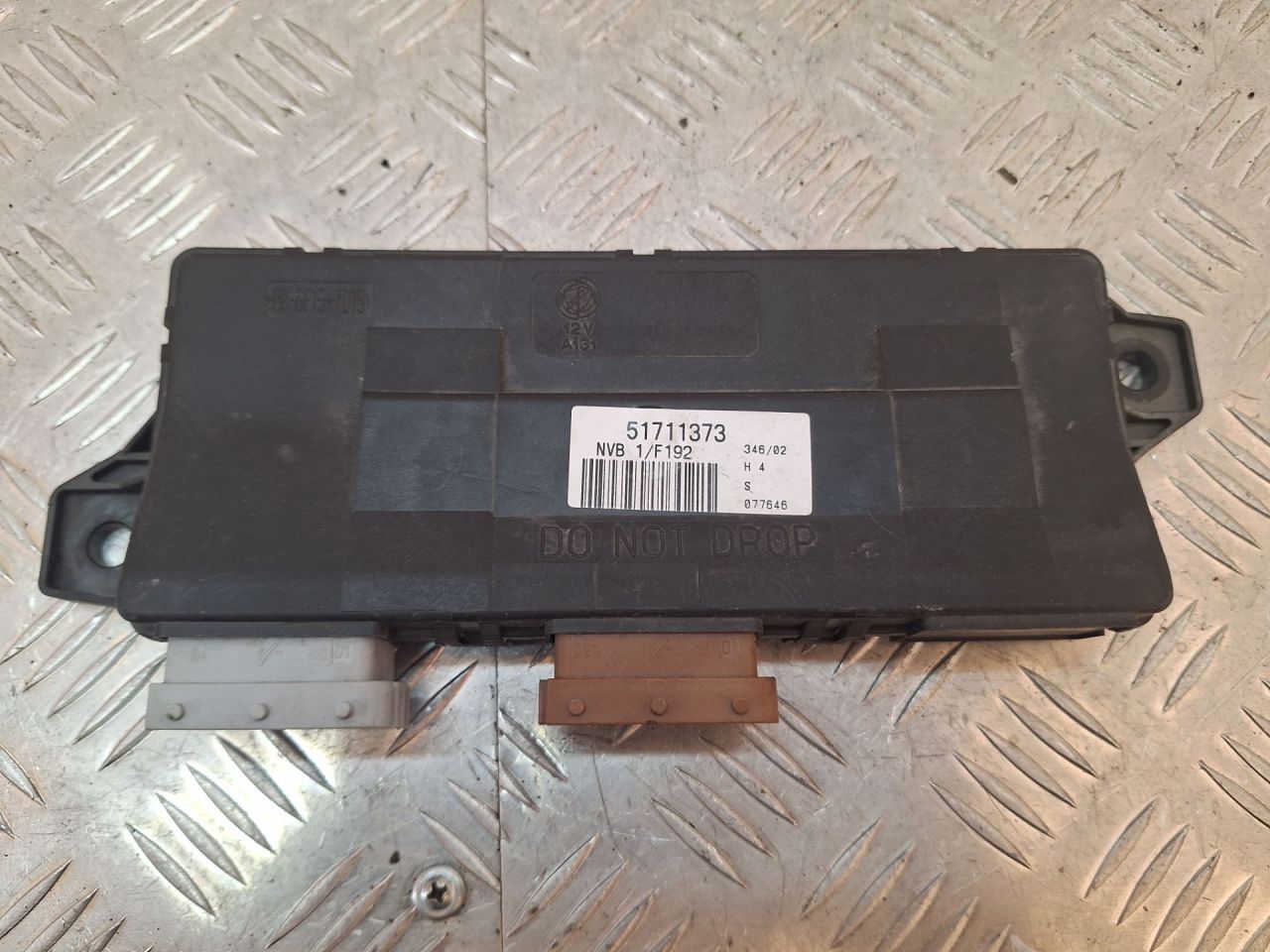 блок комфорта Fiat Stilo 1 поколение 2002, 1.2 л., 188 A5.000, бензин, МКПП, хетчбэк 5 дв., передний привод, 51711373 - фото №1