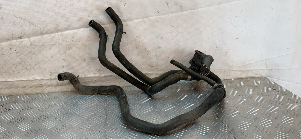 кран отопителя (печки) Mercedes-Benz SLK-Класс R170 2000, 2.0 л., M 111.958, бензин, АКПП, черный, кабриолет, задний привод - фото №1