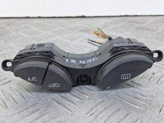 кнопка обогрева заднего стекла Ford Focus 1 поколение 2001, 1.8 л., бензин, МКПП, серебро, универсал, передний привод, YS4T19A945BA