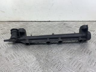 топливная рампа Volkswagen Golf 4 поколение (1997 - 2006), 06A133317A