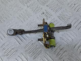 ограничитель открывания двери Renault Megane 1 поколение [рестайлинг] (1999 - 2003), 1.4 л., K4J 710, бензин, МКПП, оливковый, хетчбэк 5 дв., передний привод