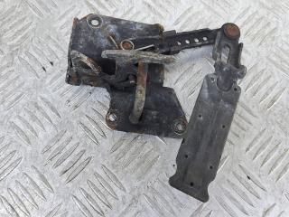 замок капота Audi A6 4B/C5 1999, 1.8 л., AQE, бензин, МКПП, красный, седан