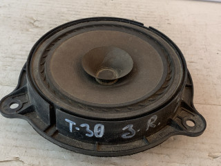 сетка на динамик двери задней Nissan X-Trail T30 [рестайлинг] 2005, 2.2 л., дизель, МКПП, красный, внедорожник 5 дв., полный привод, 28156EU00