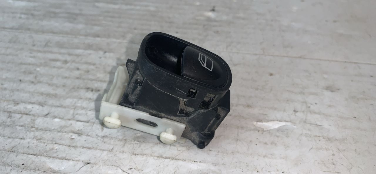 кнопка стеклоподъемника двери Mercedes-Benz C-Класс W203/S203/CL203 (2000 - 2004), A2038200210 - фото №1