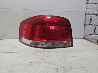 фонарь задний левый Audi A3 8P 2003, 1.9 л., дизель, МКПП, хетчбэк 3 дв., передний привод, 8P0945095027S