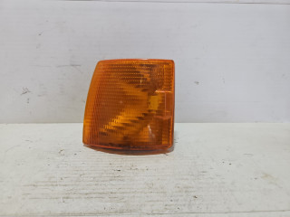 поворотник левый Volkswagen Transporter T4 1995, 701953049