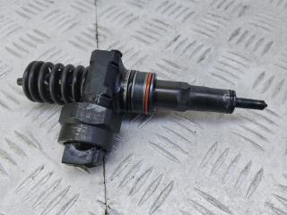 форсунка Volkswagen Passat B5 1999, 1.9 л., дизель, зеленый, универсал, передний привод, 038130073F