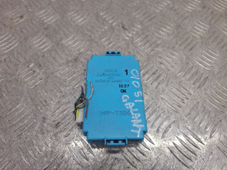 блок комфорта Mitsubishi Galant 8 поколение [рестайлинг] 2001, 2.5 л., 6A13, бензин, АКПП, универсал, передний привод, MR40589