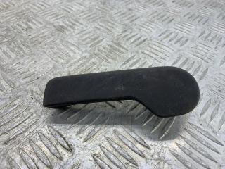 захватный крюк капота Skoda Octavia 2 поколение (A5) [рестайлинг] 1Z5 2008, 1.6 л., BSE, бензин, 5МКПП, серый, универсал, передний привод, 1J1823533C