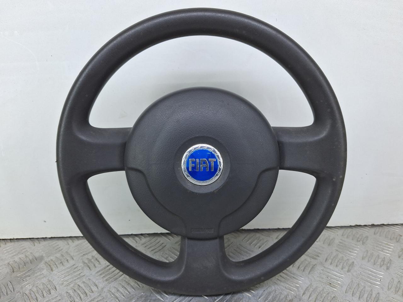 руль Fiat Idea 1 поколение 2010, 1.4 л., 843 A1.000, бензин, МКПП, минивэн - фото №1