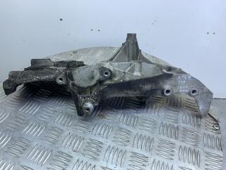 кронштейн компрессора кондиционера Renault Scenic 1 поколение [рестайлинг] 2002, 1.6 л., K4M 700, бензин, МКПП, серебро, минивэн, передний привод