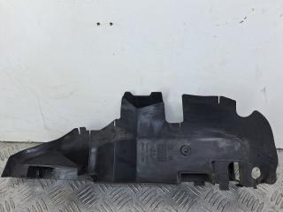 диффузор вентилятора Audi A6 4B/C5 [рестайлинг] (2001 - 2004), 2.4 л., BDV, бензин, МКПП, универсал, 4B0121283R