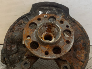 кулак поворотный правый Mercedes-Benz A-Класс W168 2001, 1.7 л., OM 668.942, дизель, МКПП, темно-зеленый, хетчбэк 5 дв., передний привод