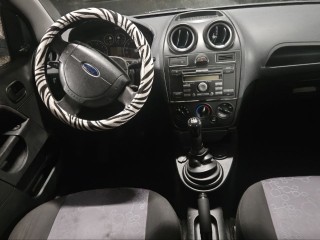 Ford Fiesta 5 поколение [рестайлинг]