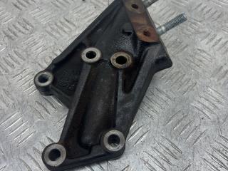 кронштейн двигателя Citroen Xantia 1 поколение [рестайлинг] 1999, 1.8 л., LFY  (XU7JP4), бензин, АКПП, серебро, хетчбэк 5 дв., передний привод