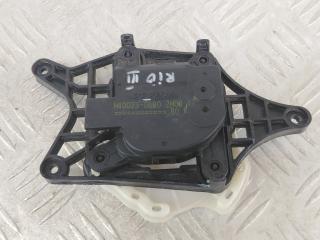 моторчик заслонки печки Kia Rio 3 поколение (2011 - 2015), H400730880