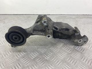 кронштейн генератора Hyundai Grand Santa Fe 1 поколение 2015, 2.2 л., D4HB, дизель, АКПП, внедорожник 5 дв., полный привод