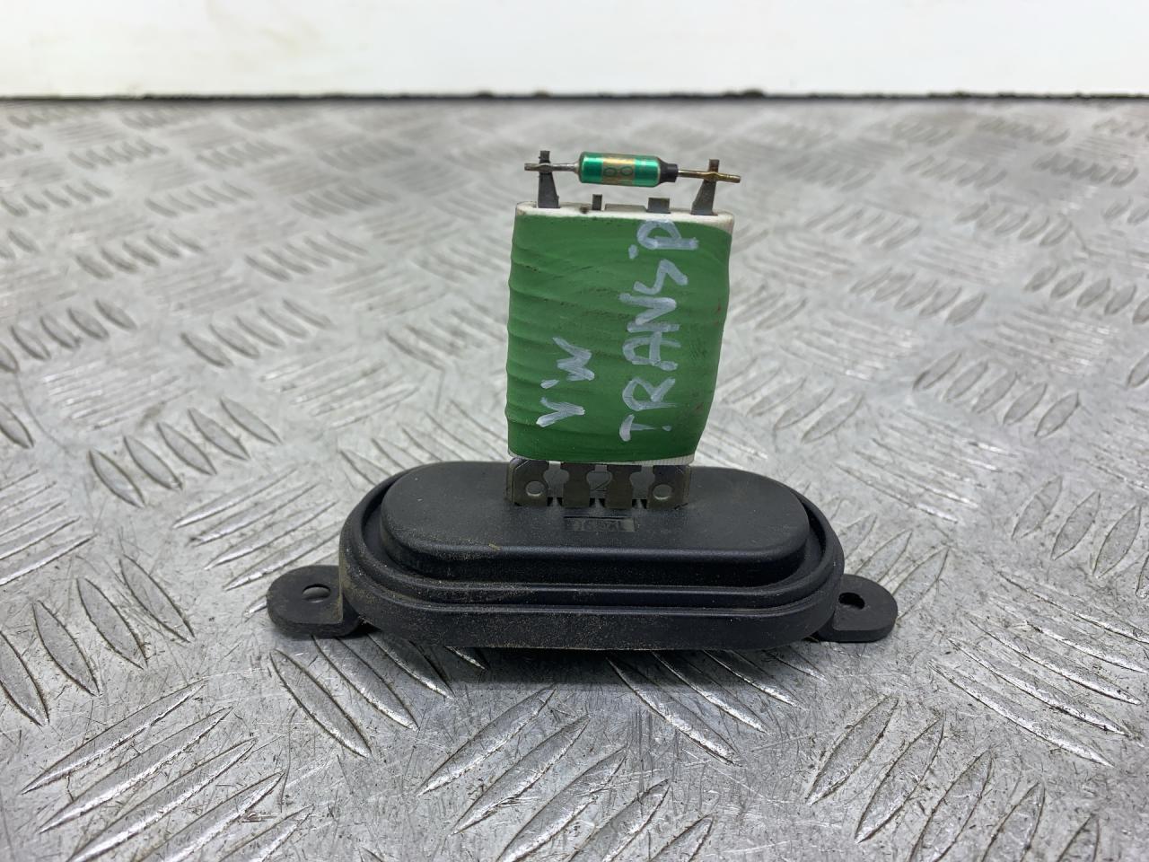 сопротивление печки Volkswagen Transporter T5 (2003 - 2009) - фото №1