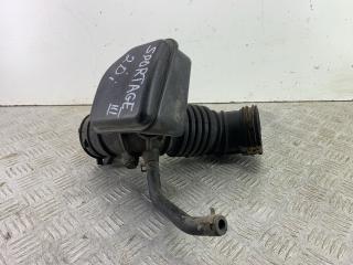 патрубок воздушного фильтра Kia Sportage 3 поколение (2010 - 2014), 2.0 л., бензин, 281382S100