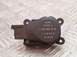 моторчик заслонки печки Mercedes-Benz C-Класс W203/S203/CL203 [рестайлинг] 2006, 3.2 л., дизель, АКПП, голубой, универсал, задний привод, A2038201642