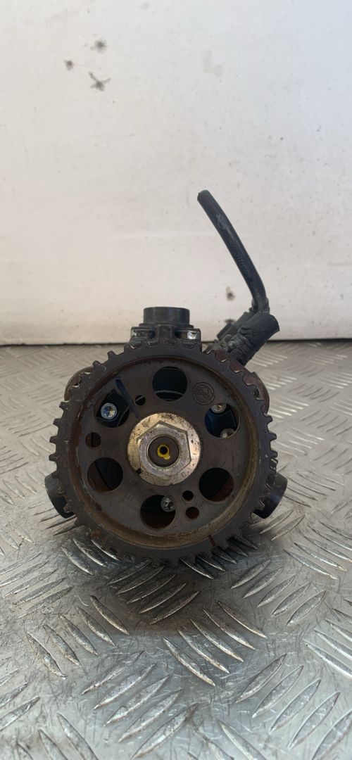 ТНВД Alfa Romeo GT 1 поколение 2006, 1.9 л., дизель, МКПП, купе, 0445010150, 0055205935, 01002212827 - фото №1