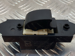 кнопка стеклоподъемника двери задней левой Mitsubishi Lancer 10 поколение (2007 - 2010), MR587944, C8DD411MB