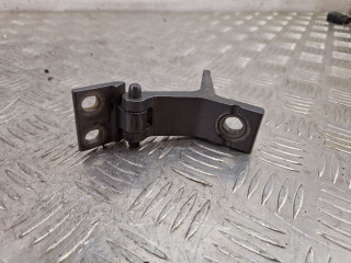 петля двери Audi 80 B3 1989, 1.8 л., бензин, МКПП, седан, 893831401