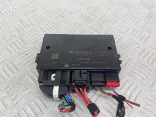 модуль подключения прицепа Volkswagen Golf 7 поколение [рестайлинг] (2017 - 2019), 1.5 л., DACA, бензин, универсал, 5Q0907383M