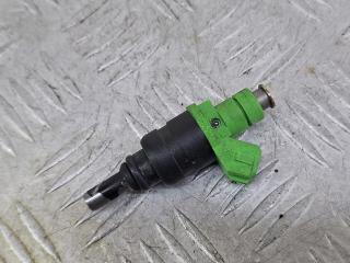 форсунка Mercedes-Benz C-Класс W203/S203/CL203 W203.046 2003, 1.8 л., M 271.946, бензин, АКПП, серебро, седан, задний привод, 2710780549