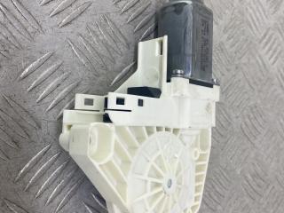 моторчик стеклоподъемника передний левый Audi Q5 8R [рестайлинг] 2015, 3.0 л., CTBA, дизель, АКПП, внедорожник 5 дв., полный привод, 8K0859801B