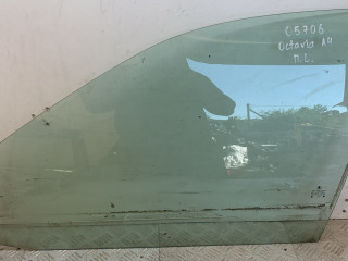 стекло двери передней левой Skoda Octavia 1 поколение (A4) [рестайлинг] 2000, 2.0 л., AQY, бензин, МКПП, серебро, хетчбэк 5 дв., передний привод