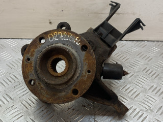 кулак поворотный левый Peugeot 206 1 поколение 2002, 1.6 л., NFU (TU5JP4), бензин, МКПП, черный, кабриолет, передний привод