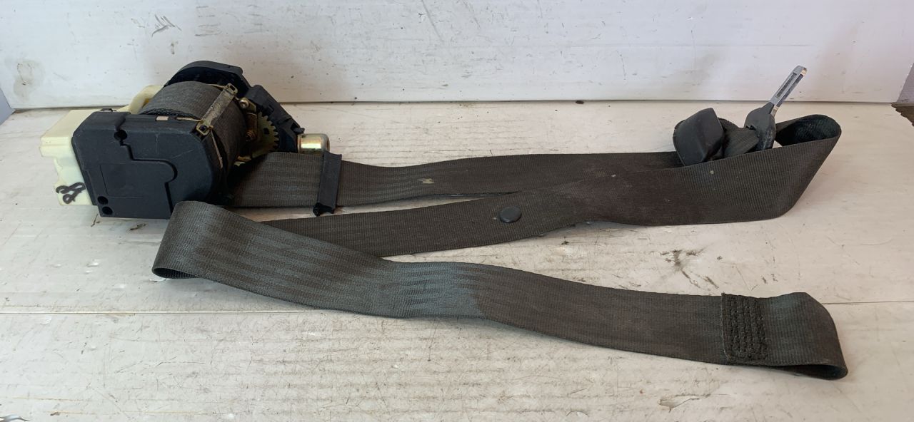 ремень безопасности Fiat Punto 2 поколение 2001, 1.2 л., 188 A4.000, бензин, МКПП, черный, хетчбэк 3 дв., передний привод - фото №1