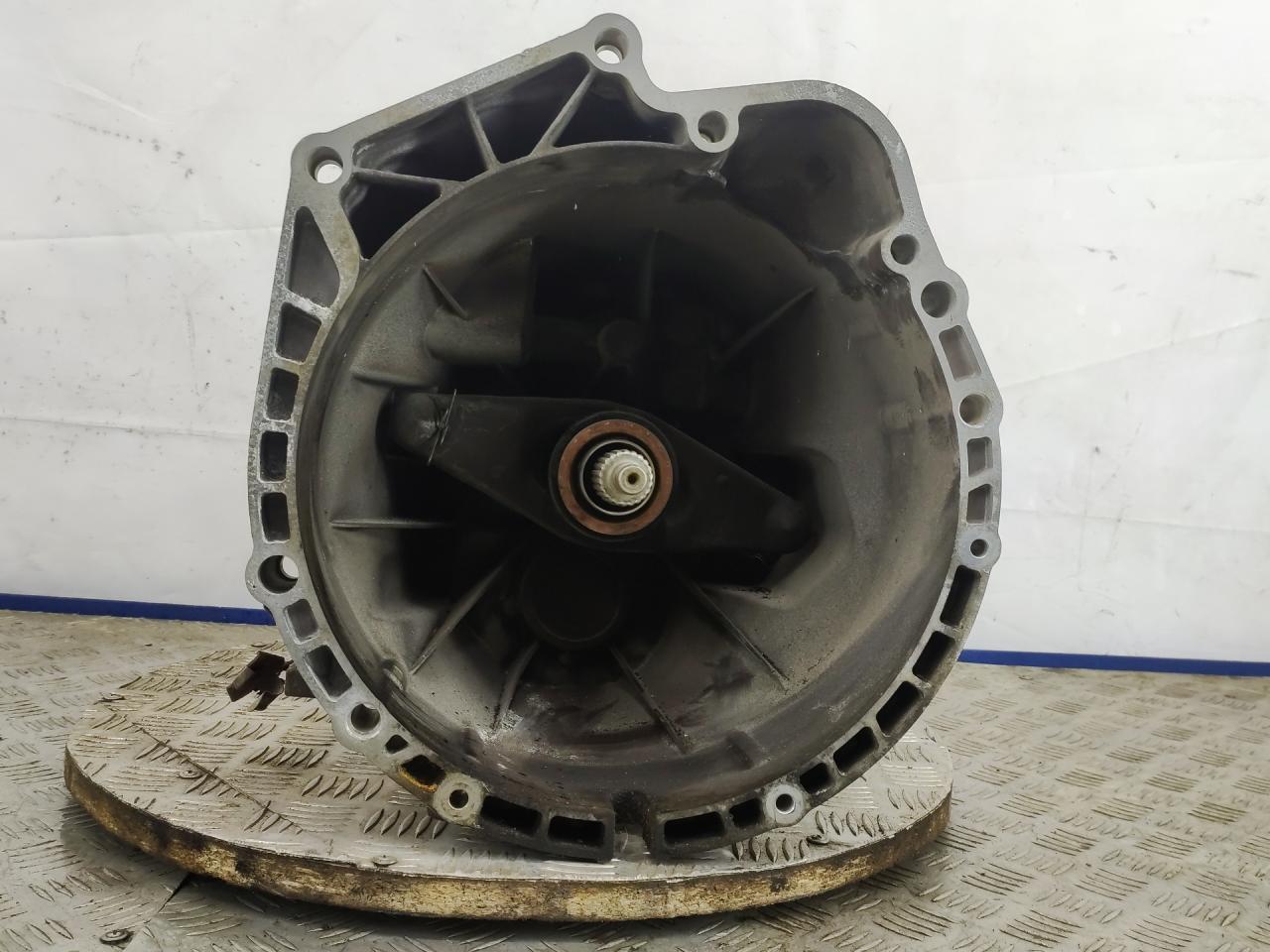 КПП механическая (МКПП) BMW 3 серия E90/E91/E92/E93 2005, 2.5 л., N52 B25 AF, бензин, МКПП, серый, седан, задний привод, 217.0.0006.62 - фото №1