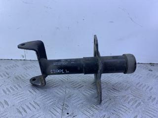 кронштейн переднего бампера Volkswagen Passat B5 1999, 1.8 л., APT, бензин, 5МКПП, зеленый, универсал, передний привод, 3B0807133A