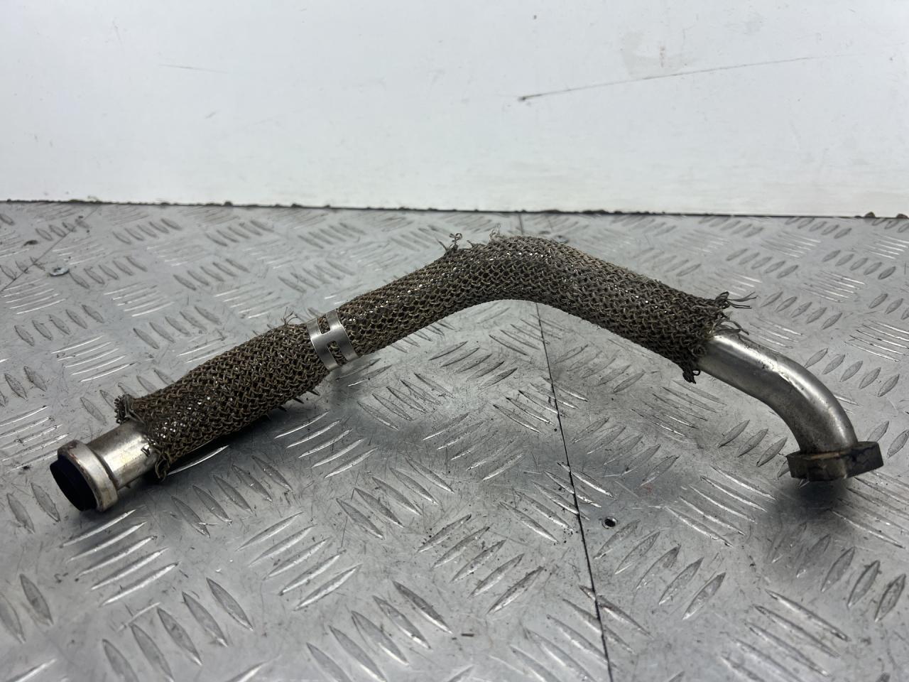 трубка системы рециркуляции EGR Land Rover Discovery 3 поколение L319 2007, 2.7 л., 276DT, дизель, АКПП, серый, внедорожник 5 дв., полный привод - фото №1