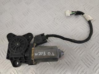 моторчик стеклоподъемника передний левый Mercedes-Benz C-Класс W203/S203/CL203 (2000 - 2004), A2208204642