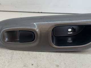 кнопка стеклоподъемника двери задней левой Nissan Juke YF15 [рестайлинг] 2013, 254111KL5A