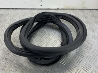 уплотнитель двери Skoda Octavia 2 поколение (A5) [рестайлинг] 1Z5 2008, 1.6 л., BSE, бензин, 5МКПП, серый, универсал, передний привод, 1Z0867365