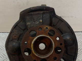 ступица передняя левая Mercedes-Benz A-Класс W168 (1997 - 2001)