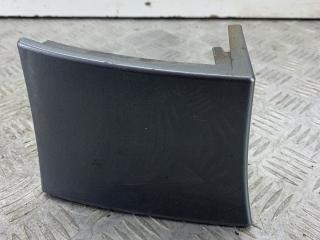 ус под фонарь левый Skoda Yeti 1 поколение 2013, 2.0 л., CFHF, дизель, 6МКПП, серый, универсал, полный привод, 141037190100