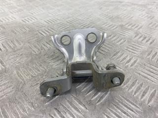 петля двери Mitsubishi Carisma 1 поколение [рестайлинг] 2003, 1.6 л., 4G92 (DOHC 16V), бензин, МКПП, серебро, хетчбэк 5 дв., передний привод