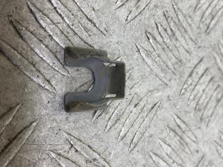 крепление форсунки Ford Fiesta 4 поколение [рестайлинг] (1999 - 2002), 1.3 л., JJA, бензин, МКПП, передний привод