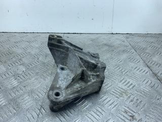 кронштейн двигателя Skoda Octavia 1 поколение (A4) [рестайлинг] 1U 2010, 1.9 л., AXR, дизель, 5МКПП, красный, хетчбэк 5 дв., передний привод, 1JO199117P